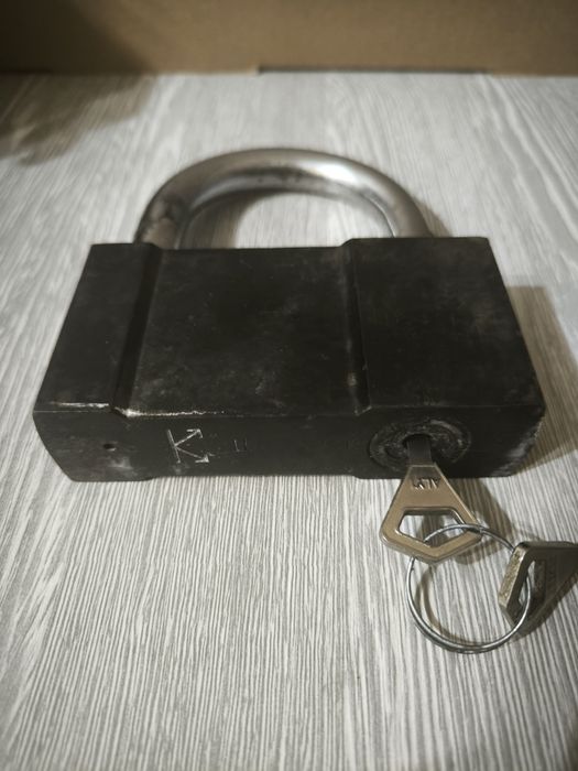 Замок накидной амбарный