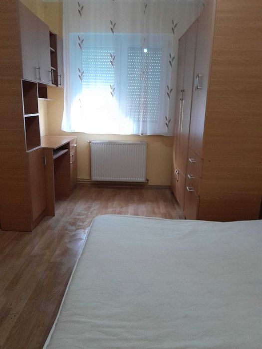Inchiriez apartament cu 2 camere, Negoveanu paralel cu VASILE ARON