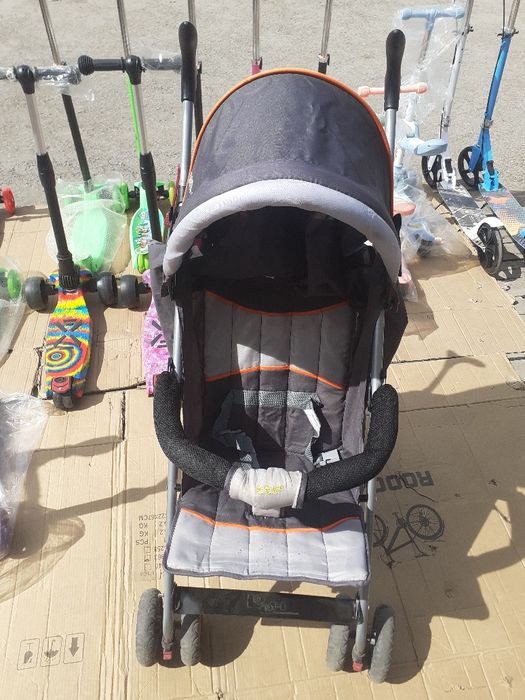 Коляска прогулочное