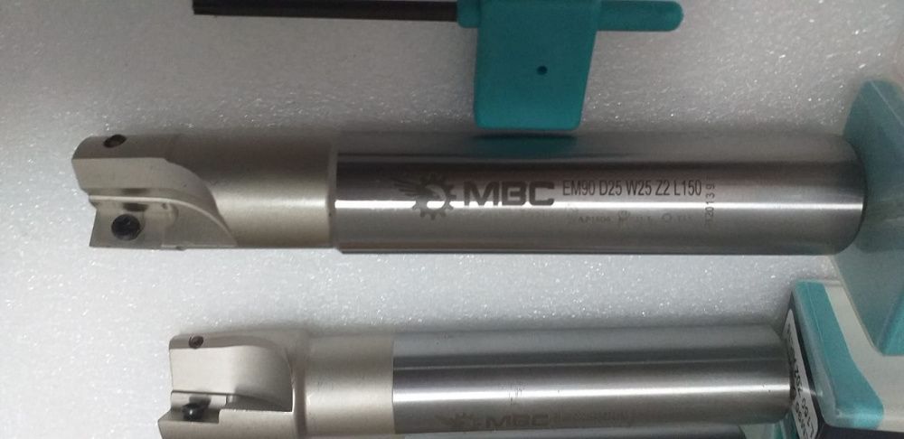 Freze NOI cilindro-frontale cu placute amovibile MBC pret 50 %