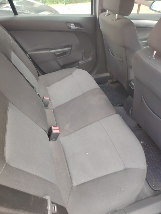 Опел Астра Н 2006 г