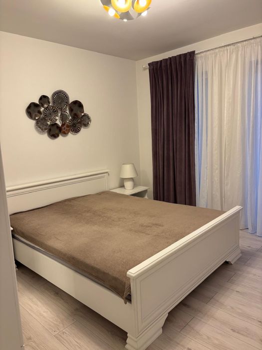 Apartamemnt de închiriat