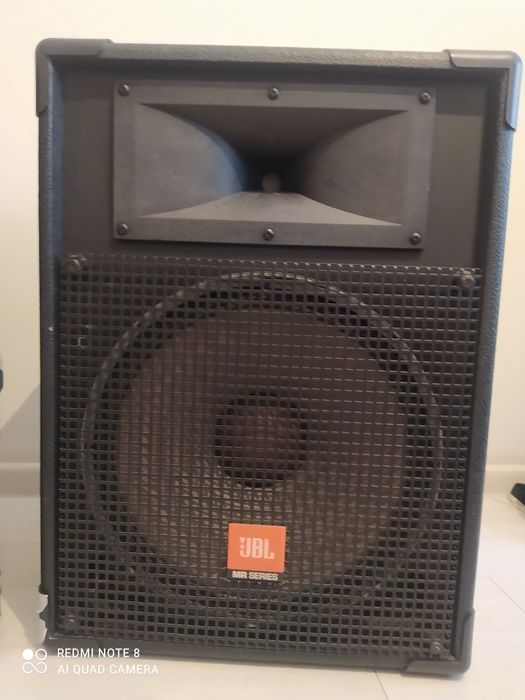 Колонки. Динамики. JBL. профессиональные.