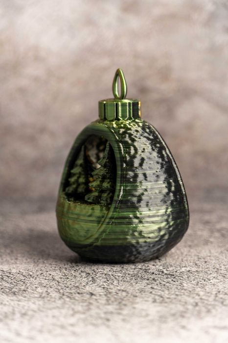 Оригинальные новогодние игрушки