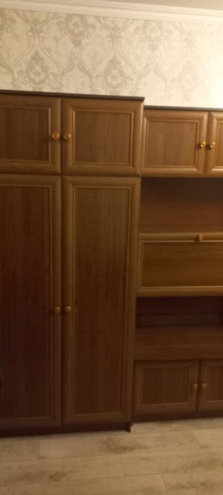 Стенка в отличном состоянии