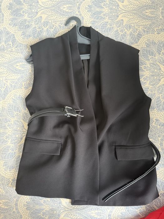 Продается костюм двойка