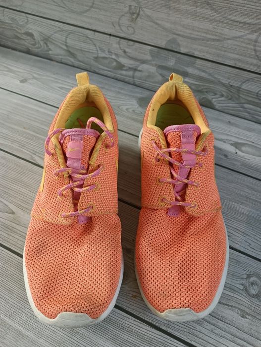 Nike Roshe N 38,5 дамски маратонки