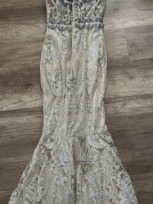 Официална рокля размер с/м