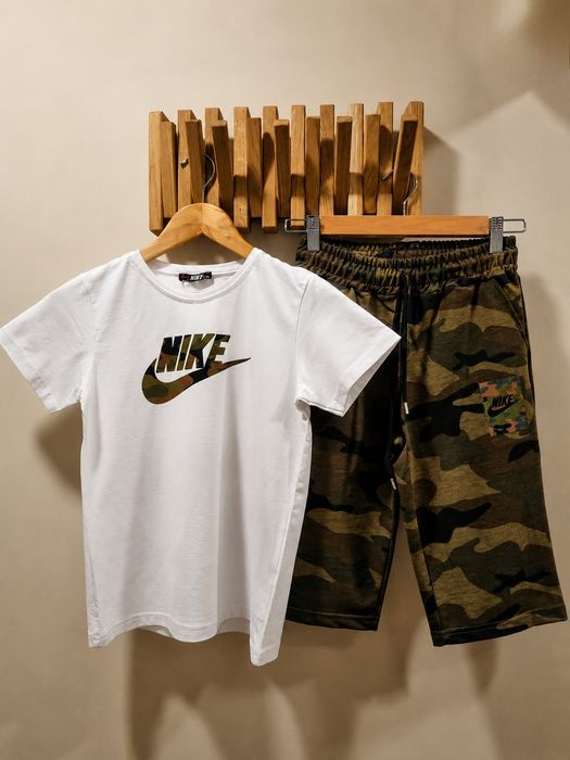 Детски комплект NIKE за момче - нов, 146 см