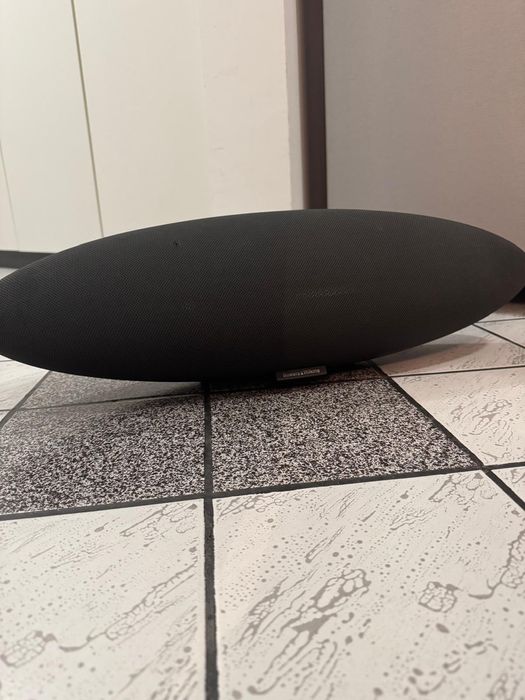 Аудио система Bowers &Wilkins Zeppelin /Black