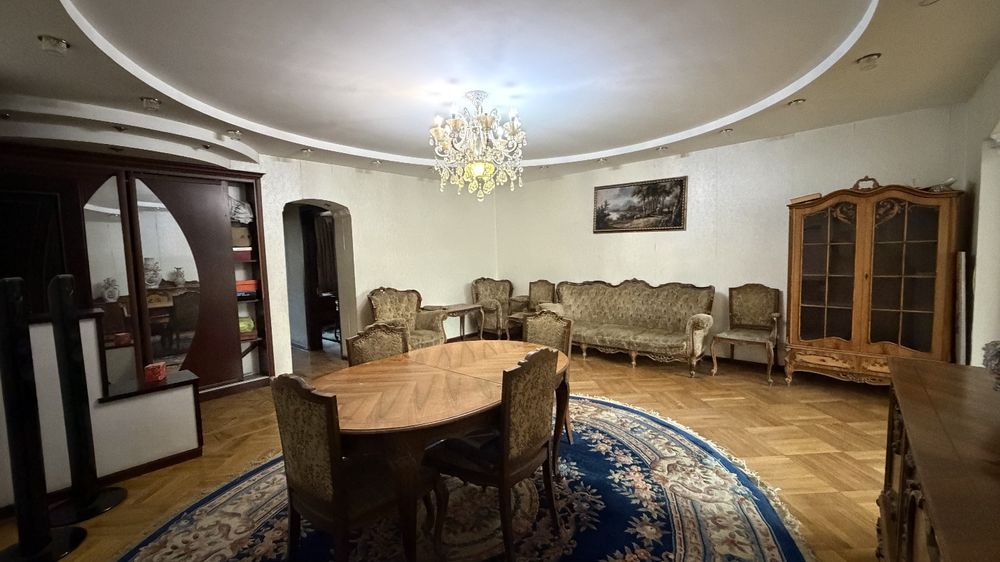 Ц-1  3/3/4  кирпич.  84кв. Ориентир эко парк.  Собственник