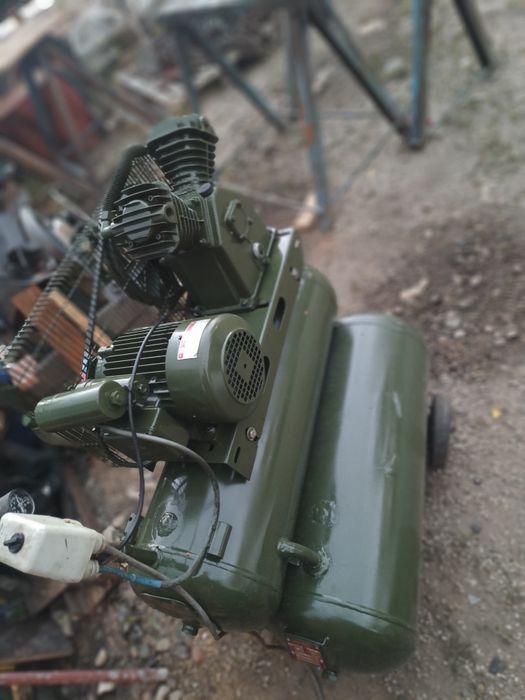 Compresor 50 liti Si 150 litri