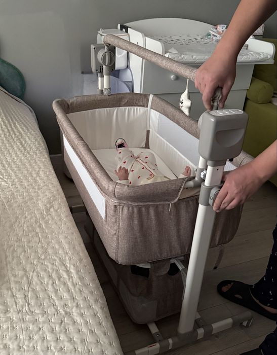 Кроватка-манеж электро-люлька