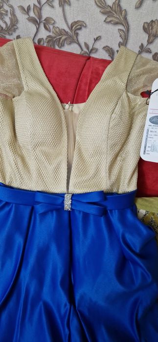 Продам вечернее платье