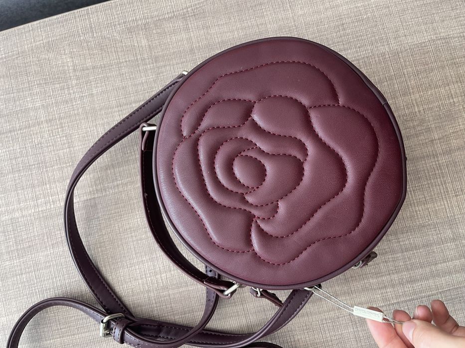 Дамски чанти / Дамска чанта