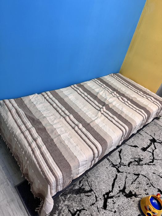 Cadru de pat din paleți ( gri ) de pin