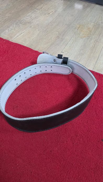 Weight liftting belt