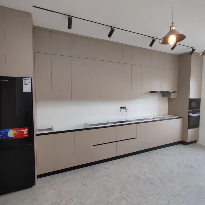 Yotoqxona, oshxona, Yumshoq mebellar buyurtma asosida