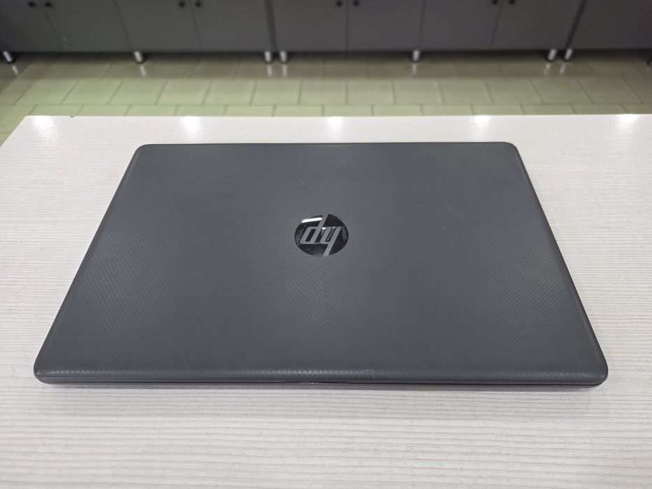 Идеал HP (4 ядра, 128 Gb SSD, 8 Gb DDR4)