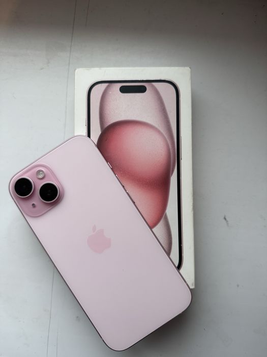 продаю Айфон 15 в идеале