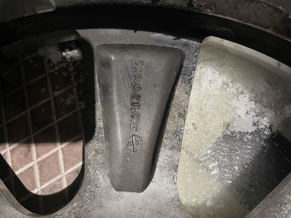 Продам диски от туарек TOUAREG