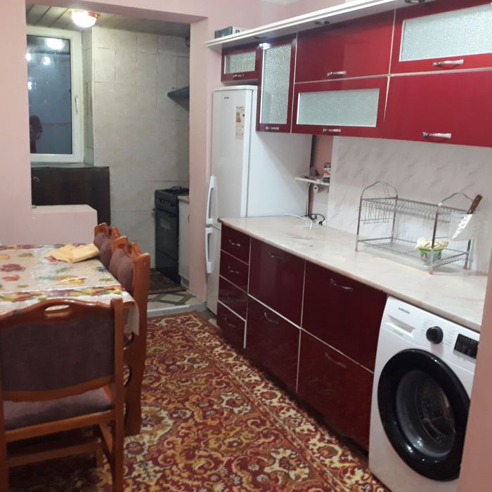 Задаётся 3х комнатная квартира в массив Сагдияна