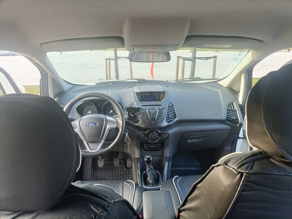 Vând Ford Ecosport