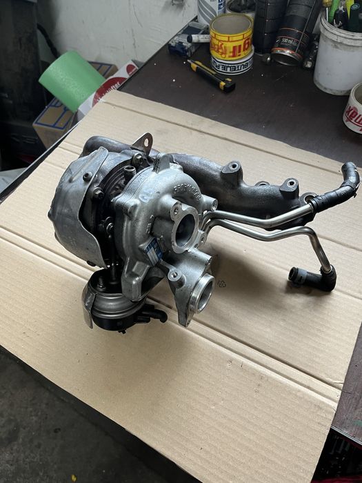 Turbo Audi 04L253056H Q5 A4 B8 A5 A6 C7 2.0TDI 190 CP cod motor CNHA