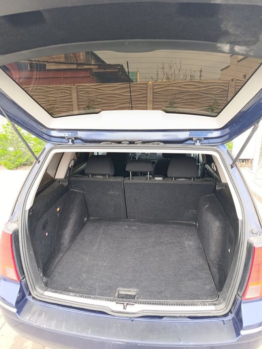 Volkswagen Bora Variant ( Combi) 1.9 TDI - 2005- fiabilă și economică
