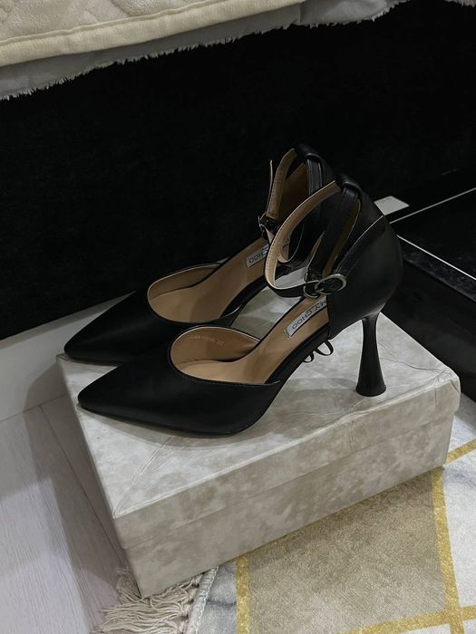 Кожаные туфли новые