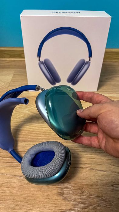 Apple AirPods Max Blue