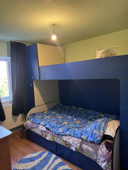 Vand apartament 3 camere