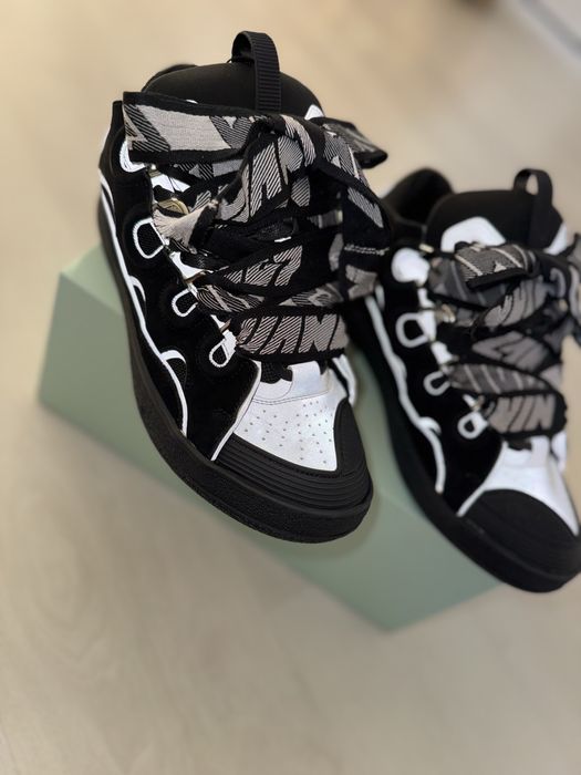 Lanvin Curb, reflective