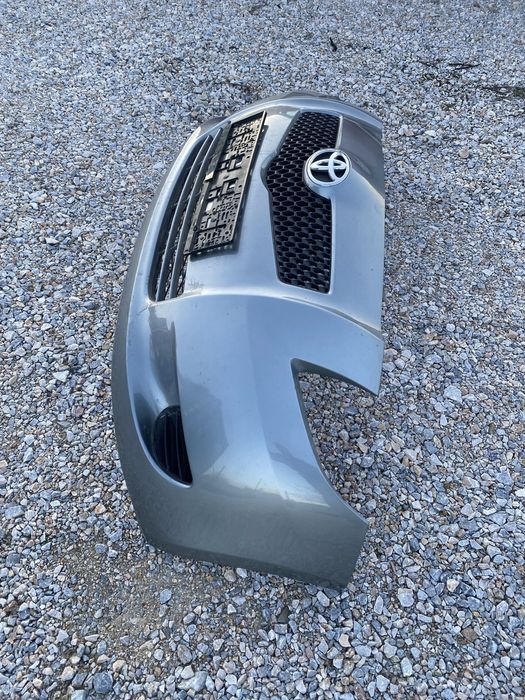 предна броня за тойота ярис 2007 г