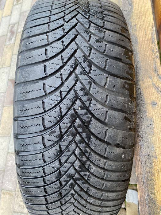 Jante cu anvelope iarna 205-55-17