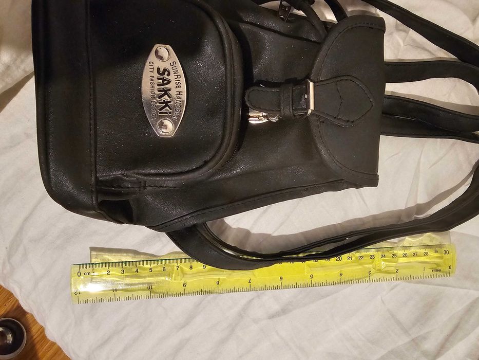 vand rucsac mic dama marca SAKKI