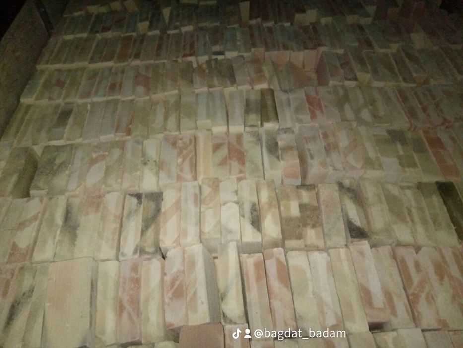 Кирпич жженный бадамский