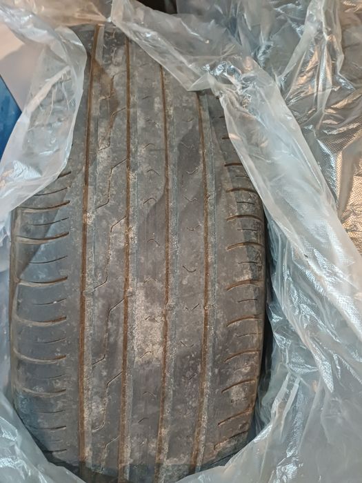 Продам комплект летних колёс без дисков.