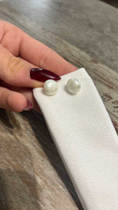 Черен топ с презрамки