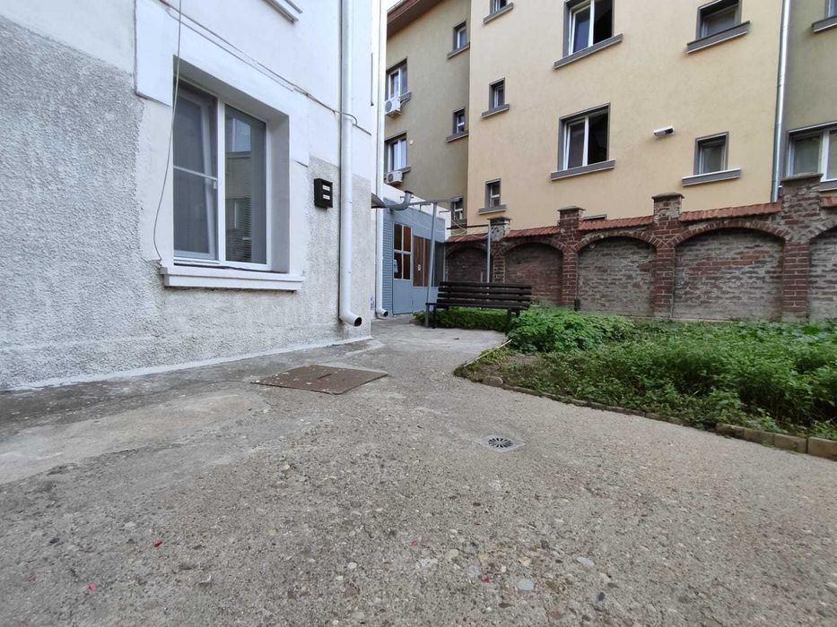 Продава се Къща в Русе, Възраждане - 100 кв.м за 1300 €/кв.м - Снимка #9