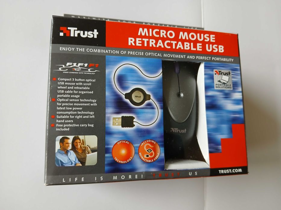 Продавам нова оптична мини мишка с USB конектор