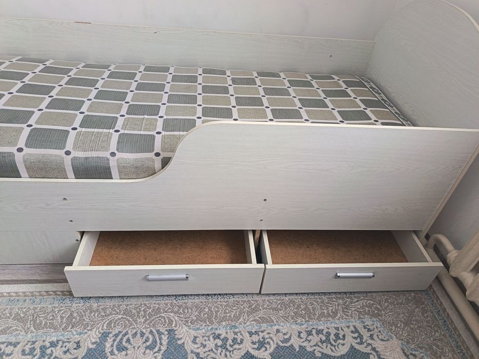 Продам детски кровать