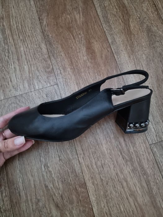 Обувь и одежда бесплатно!