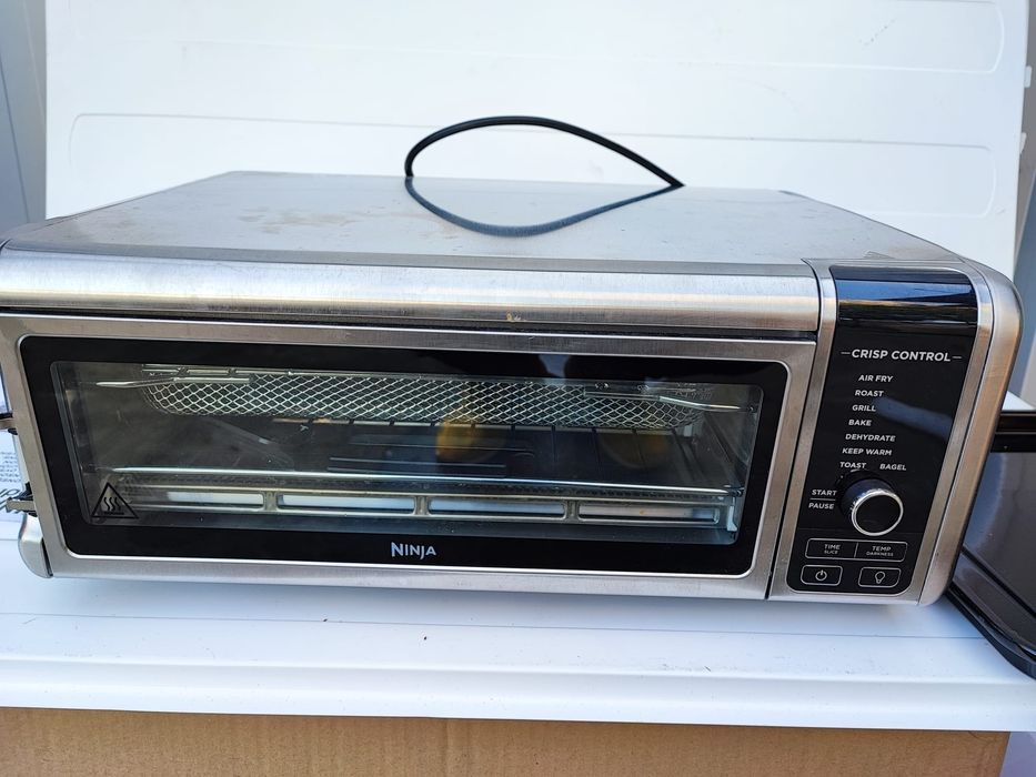 Mini cuptor 8 in 1 Ninja SP101EU, 2400W, Air Fry, Roast, Grill, Bake,