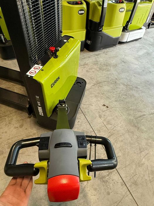 Transpaleta Liza Electrica Noua CLARK 1,2T Germania din STOC