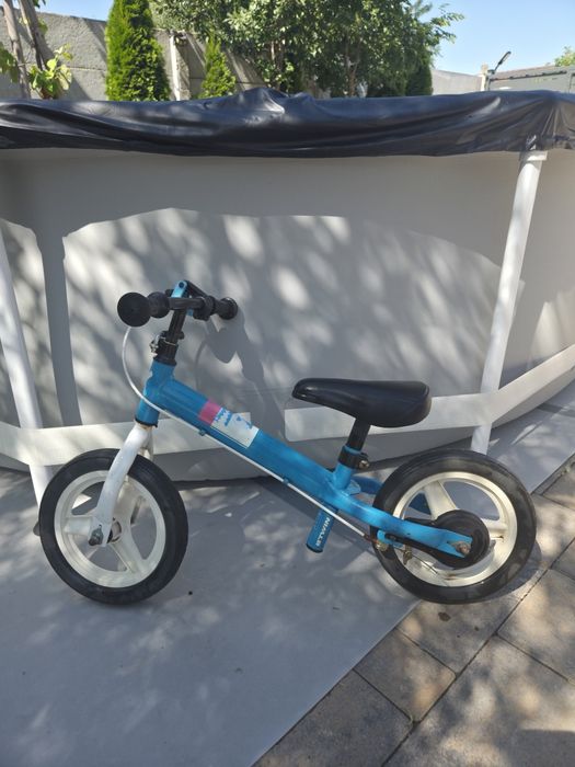 Vând bicicleta fara pedale (echilibru)Btwin Dechatlon