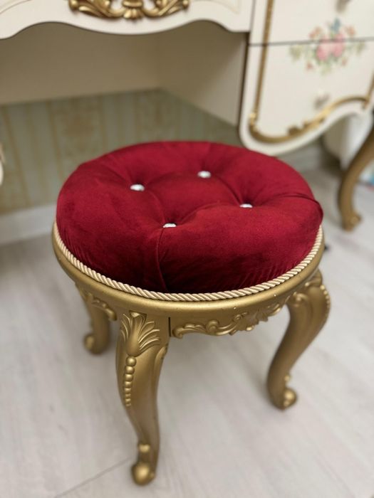 Продам спальни гарнитур