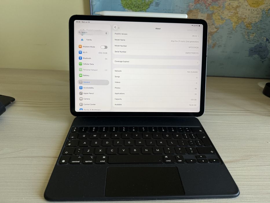 Pachet complet iPad Pro 11" gen. 2, 128GB wi-fi & cellular + Magic Keyboard + Apple Pencil 2 + Husa Smart Folio