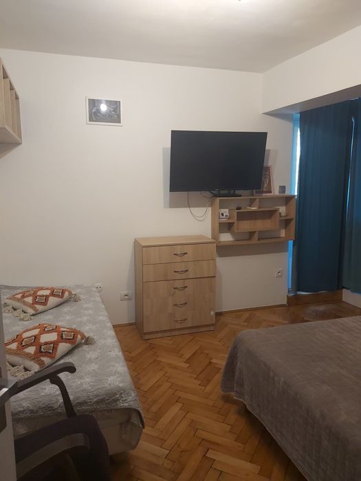 Garsonieră zona Capitol