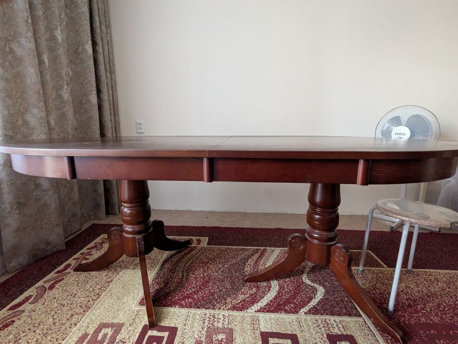 Стол малайзийский